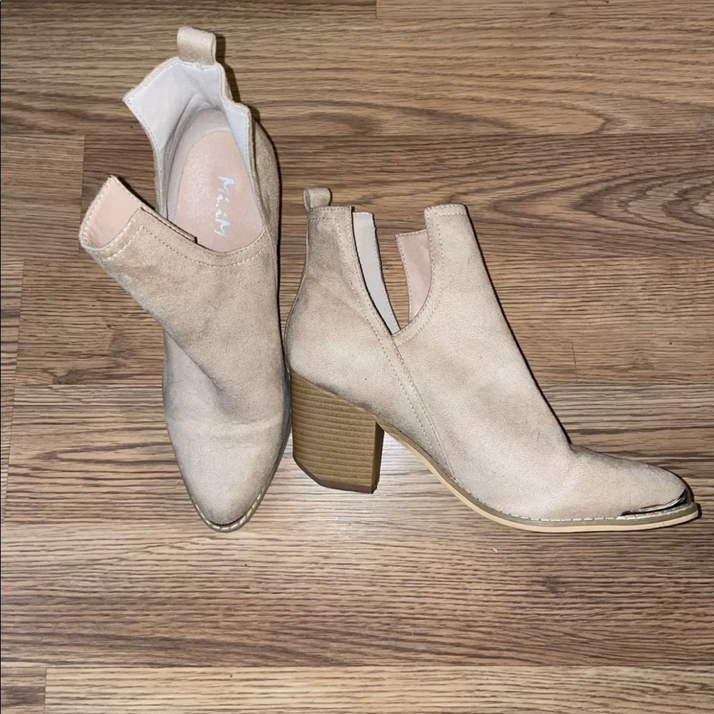 Mi.im v cut booties